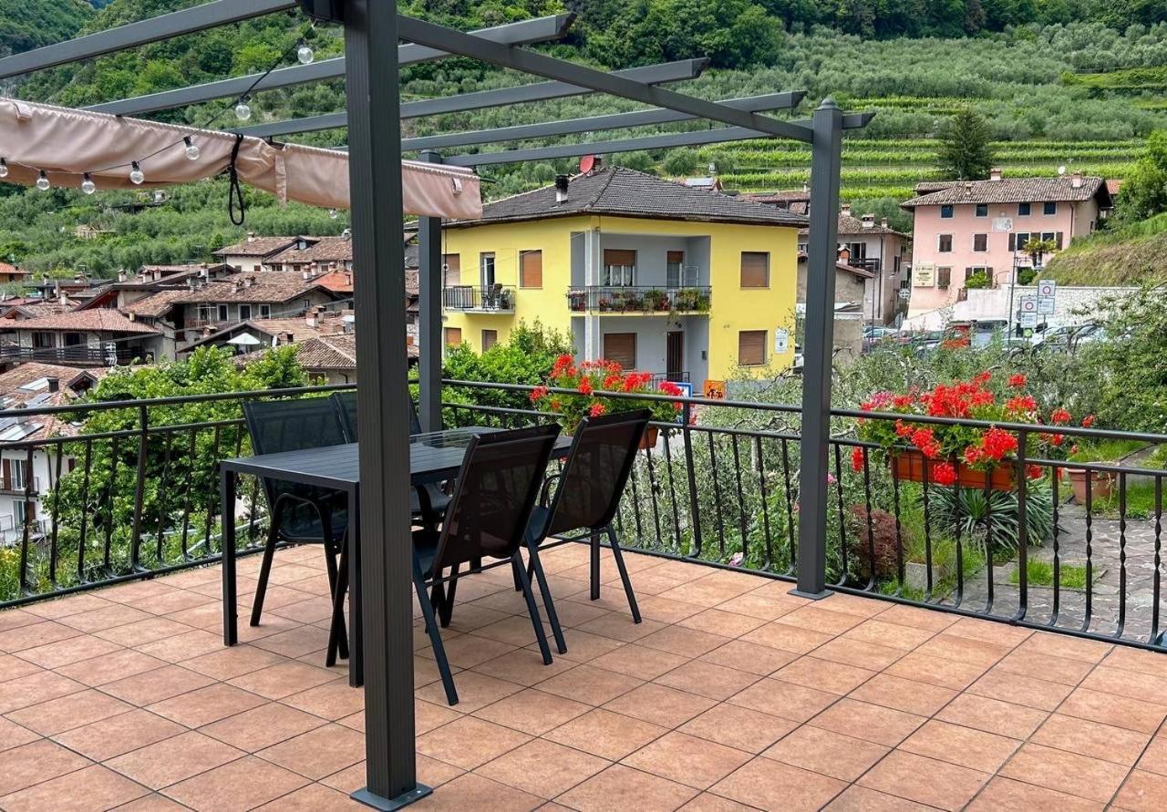 Garda View Apartment Tenno Exteriér fotografie